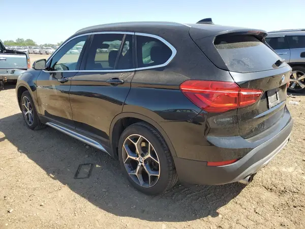 WBXHT3C38J5K28174 2018 BMW X1 - Image 2