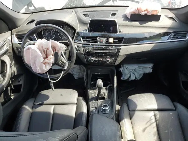 WBXHT3C38J5L24824 2018 BMW X1 - Image 8