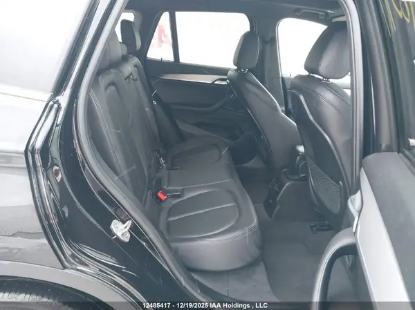 WBXHT3C38J5L25634 2018 BMW X1 - Image 8