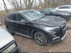 WBXHT3C38J5L25813 2018 BMW X1