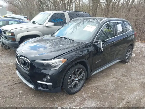WBXHT3C38J5L25813 2018 BMW X1 - Image 2