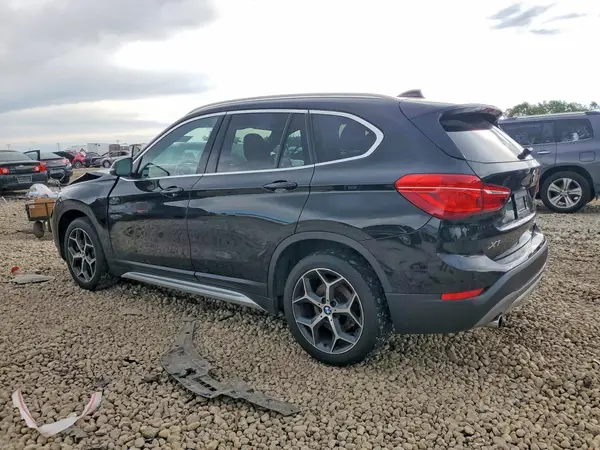WBXHT3C38J5L30980 2018 BMW X1 - Image 2