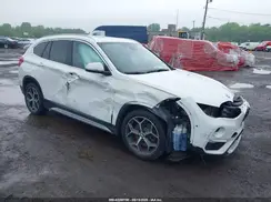 WBXHT3C38J5L31322 2018 BMW X1