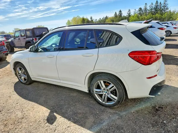 WBXHT3C38J5L31479 2018 BMW X1 - Image 2