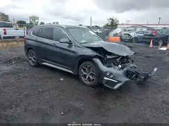 WBXHT3C38J5L33085 2018 BMW X1