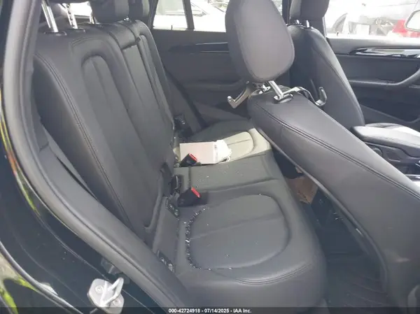 WBXHT3C38J5L33992 2018 BMW X1 - Image 8