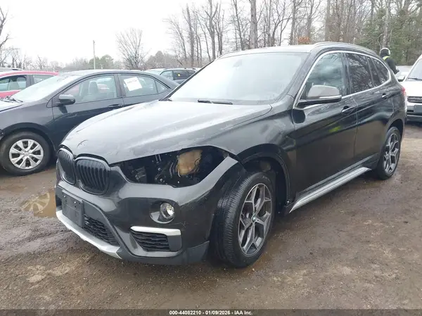 WBXHT3C38J5L34785 2018 BMW X1 - Image 2
