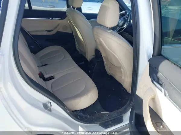 WBXHT3C39G5E47690 2016 BMW X1 - Image 8