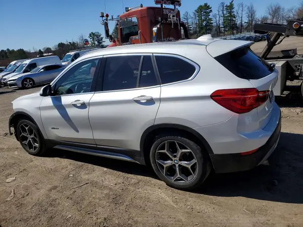 WBXHT3C39G5E48063 2016 BMW X1 - Image 2