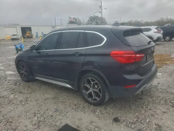WBXHT3C39G5E48631 2016 BMW X1 - Image 2