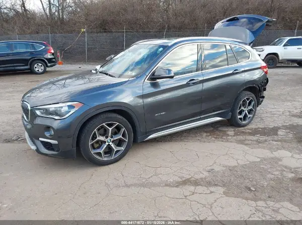 WBXHT3C39G5E49438 2016 BMW X1 - Image 2