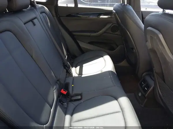 WBXHT3C39G5E50220 2016 BMW X1 - Image 8