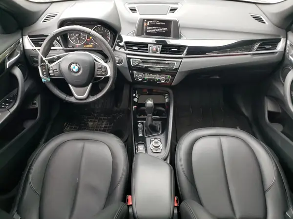 WBXHT3C39G5E50301 2016 BMW X1 - Image 8