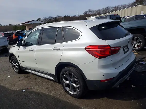WBXHT3C39G5E51819 2016 BMW X1 - Image 2