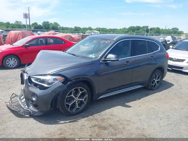 WBXHT3C39G5E52761 2016 BMW X1 - Image 2