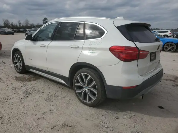 WBXHT3C39G5F64430 2016 BMW X1 - Image 2
