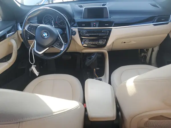 WBXHT3C39G5F64766 2016 BMW X1 - Image 8