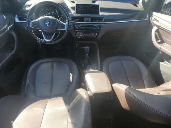 WBXHT3C39GP881027 2016 BMW X1 - Image 8