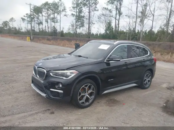 WBXHT3C39GP882050 2016 BMW X1 - Image 2