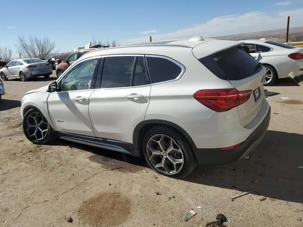 WBXHT3C39GP882341 2016 BMW X1 - Image 2