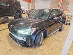 WBXHT3C39GP883232 2016 BMW X1