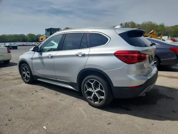 WBXHT3C39GP887460 2016 BMW X1 - Image 2