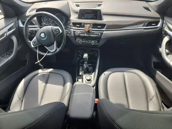 WBXHT3C39GP887460 2016 BMW X1 - Image 8