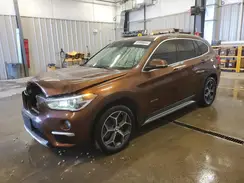 WBXHT3C39GP887880 2016 BMW X1
