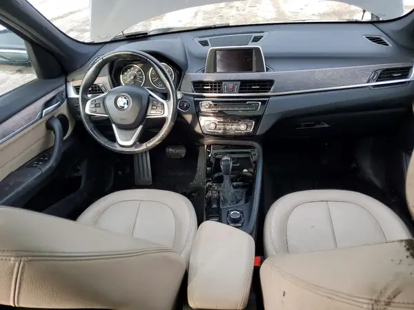 WBXHT3C39GP888334 2016 BMW X1 - Image 8
