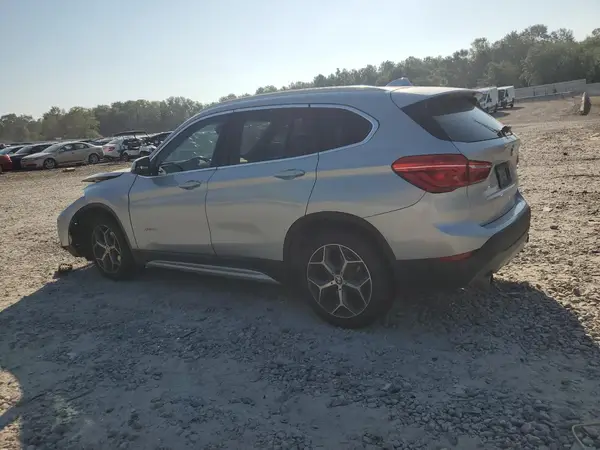 WBXHT3C39GP888835 2016 BMW X1 - Image 2