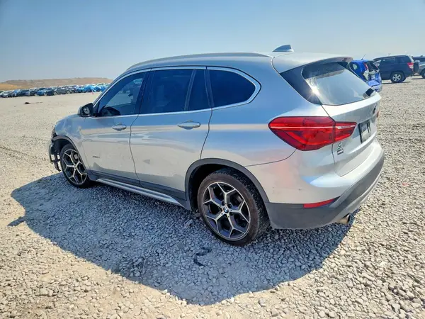 WBXHT3C39GP888950 2016 BMW X1 - Image 2