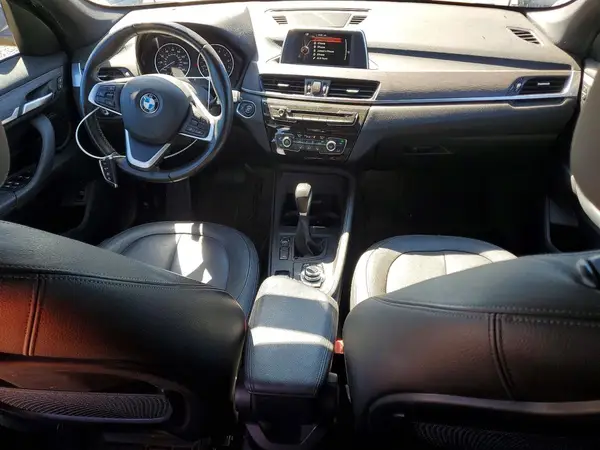 WBXHT3C39H5F67894 2017 BMW X1 - Image 8