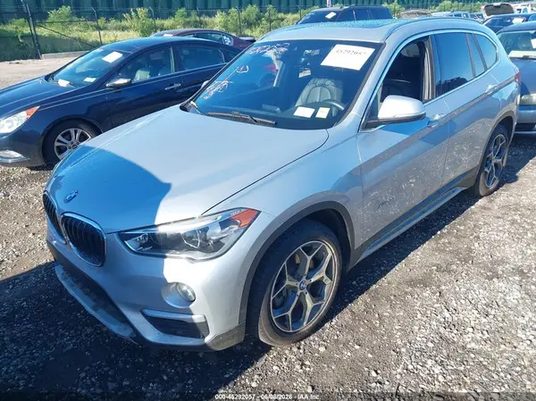 WBXHT3C39H5F69483 2017 BMW X1 - Image 2