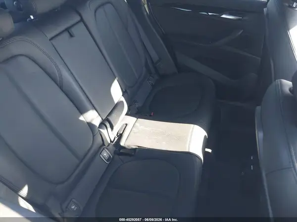 WBXHT3C39H5F69483 2017 BMW X1 - Image 8
