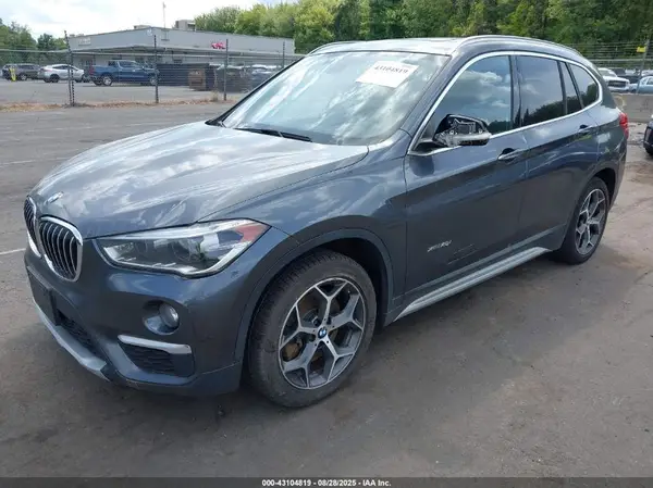 WBXHT3C39H5F70178 2017 BMW X1 - Image 2