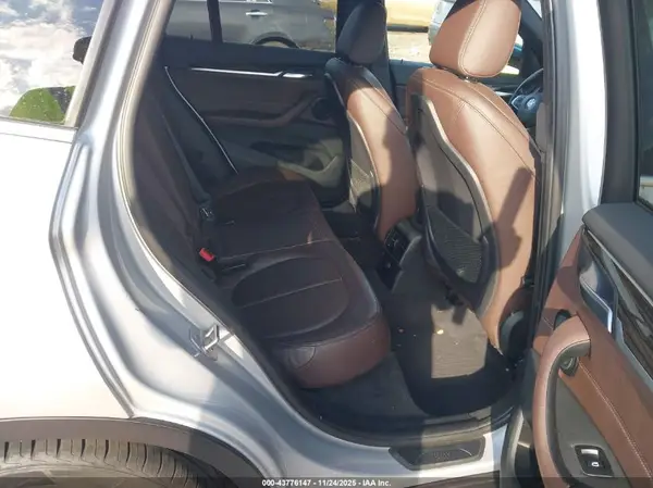 WBXHT3C39H5F71055 2017 BMW X1 - Image 8