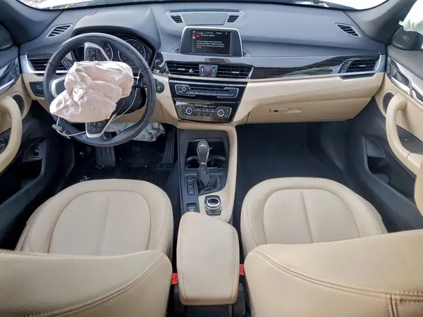 WBXHT3C39H5F76997 2017 BMW X1 - Image 8