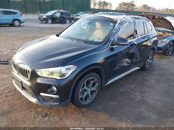 WBXHT3C39H5F77230 2017 BMW X1 - Image 2
