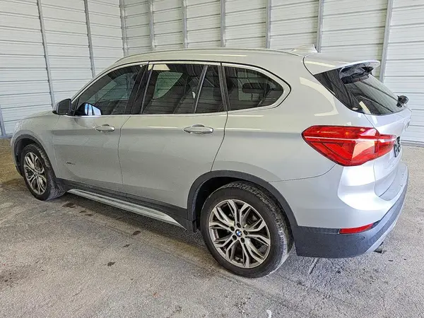 WBXHT3C39H5F82248 2017 BMW X1 - Image 2