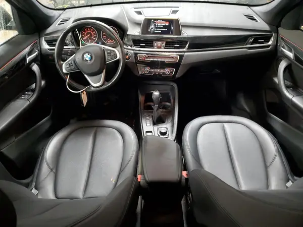 WBXHT3C39H5F82637 2017 BMW X1 - Image 8