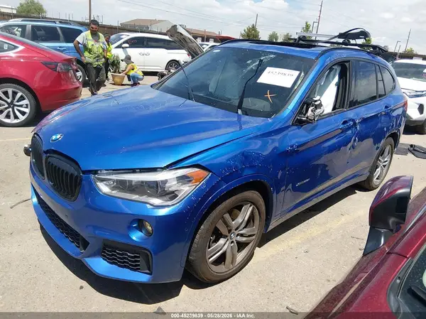 WBXHT3C39H5F83660 2017 BMW X1 - Image 2