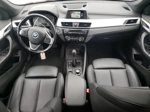 WBXHT3C39H5F84596 2017 BMW X1 - Image 8