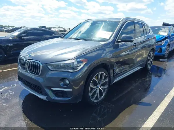 WBXHT3C39H5F87921 2017 BMW X1 - Image 2