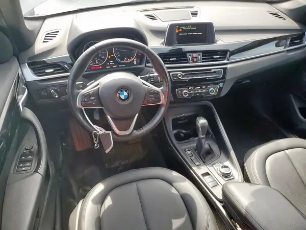 WBXHT3C39H5F87949 2017 BMW X1 - Image 8