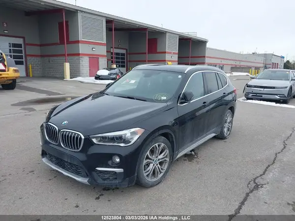 WBXHT3C39J3H30514 2018 BMW X1 - Image 2