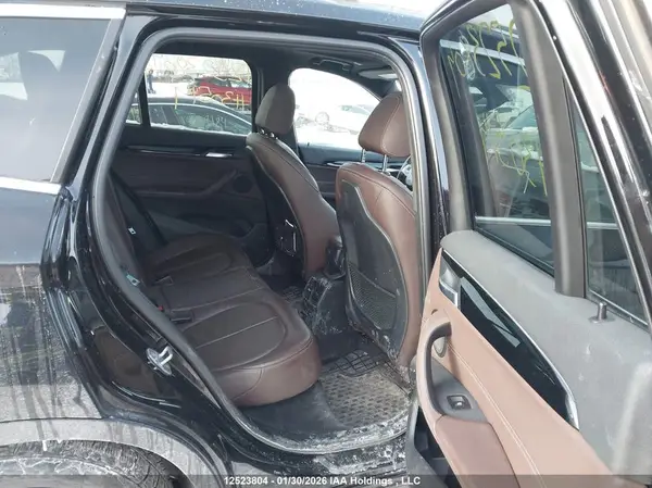 WBXHT3C39J3H30514 2018 BMW X1 - Image 8