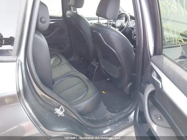 WBXHT3C39J3H31825 2018 BMW X1 - Image 8