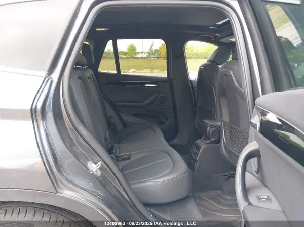 WBXHT3C39J3H32103 2018 BMW X1 - Image 8