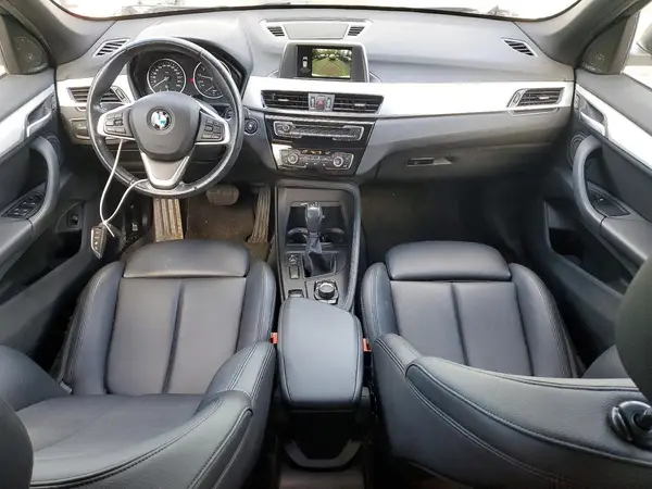 WBXHT3C39J5F88623 2018 BMW X1 - Image 8
