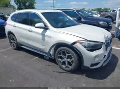 WBXHT3C39J5F88895 2018 BMW X1